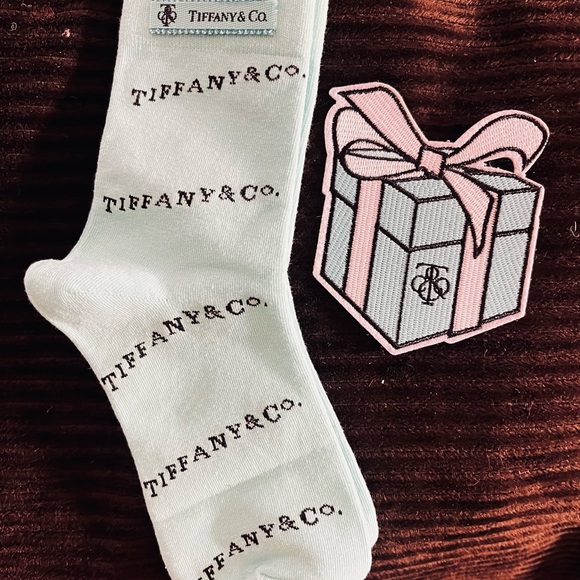 Tiffany & Co. Men’s Signature Light Blue Logo Crew Socks - Picture 2 of 4